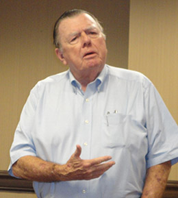 Joe Galloway at Thursday’s Syonora Breakfast. Photo By Mike Minardi.